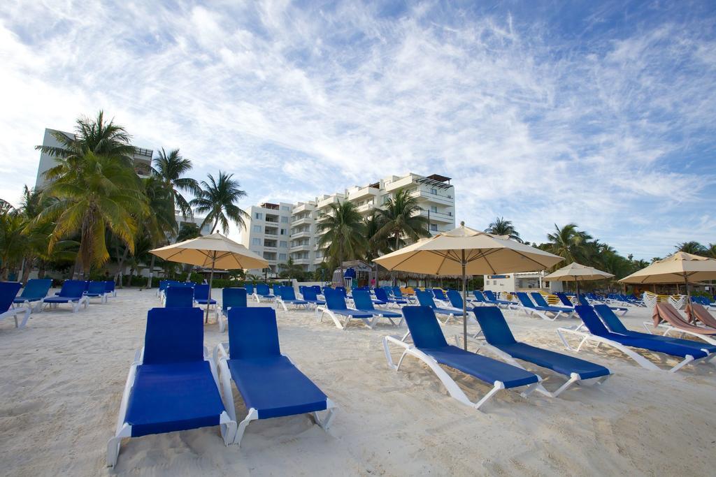 Ixchel Beach Hotel Isla Mujeres Buitenkant foto